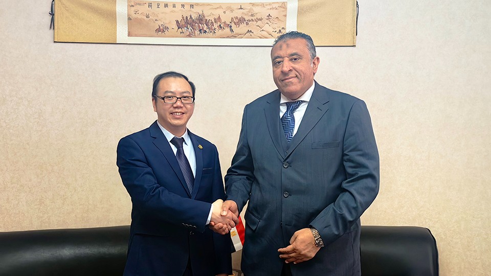 AGIN国际厅大会执行秘书长何强一行访问埃及驻华使馆经济商务处